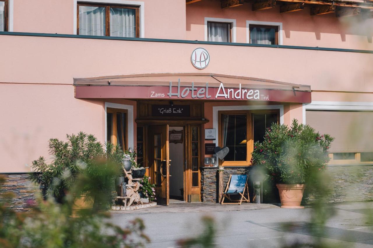 Andrea Hotel